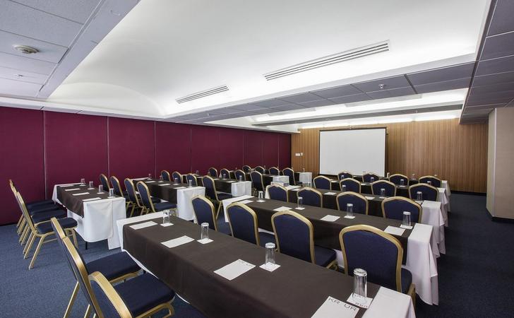 Zebrano Krystal Urban® Aeropuerto Ciudad de México Zebrano Krystal Urban® Aeropuerto Ciudad de México